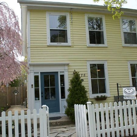 Queen Regent Bed & Breakfast Niagara-on-the-Lake Dış mekan fotoğraf